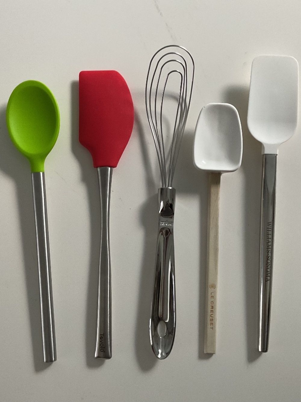 5 Kitchen Utensil Bundle All-Clad / Williams Sonoma / Le Creuset Spatulas Whisk